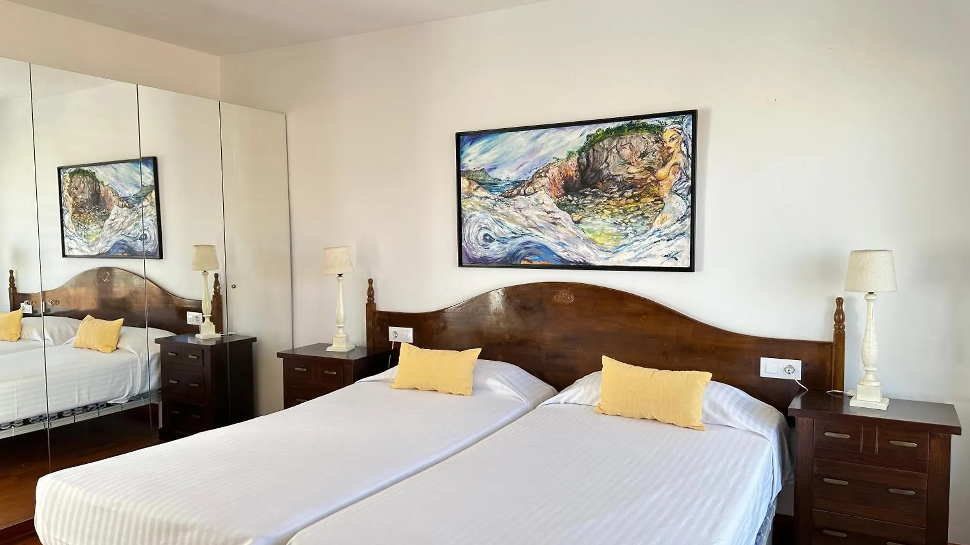 Agi Riu Segre Villa Roses Hébergement de vacances